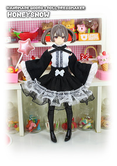 HS004 HoneySnow Gothic Lolita Dress Monochrome Black