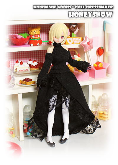 HS005 HoneySnow Turtle Fishtail Dress (BLACK)