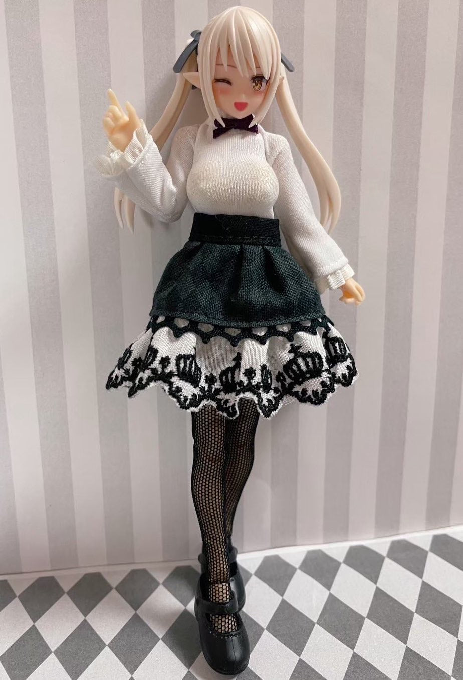 UG033 UZURA GOYA うずら小屋 White and Black Mini Skirt Set