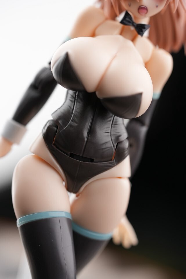 MGM-106 MUSCUTO TSUKUYOMI FABULOUS Bunny Girl